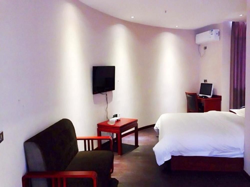 Longwang Business Hotel Liuzhou Εξωτερικό φωτογραφία